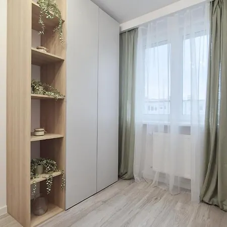 Piastowska Przy Plazy I Parku Reagana *